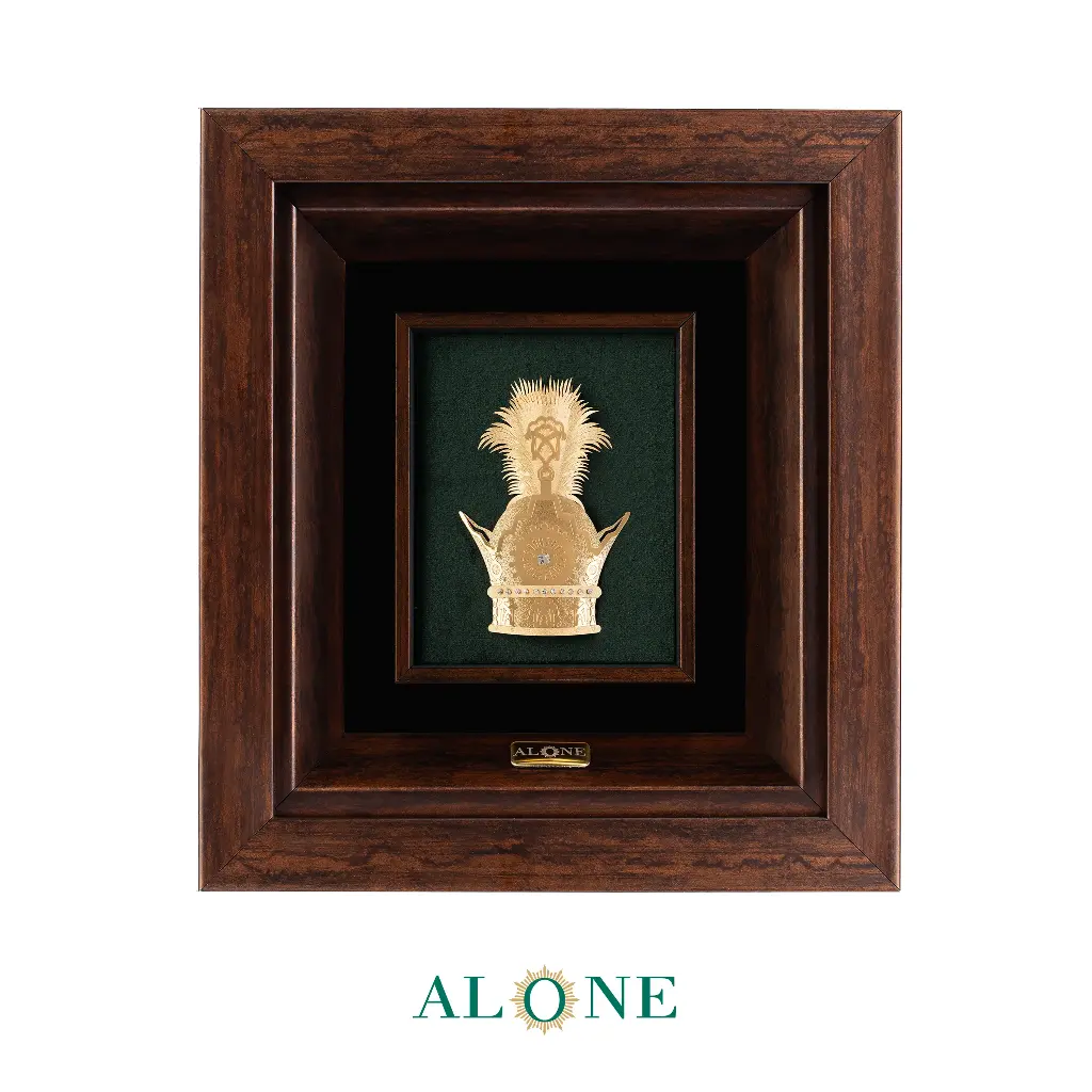 Crown Gold Artwork