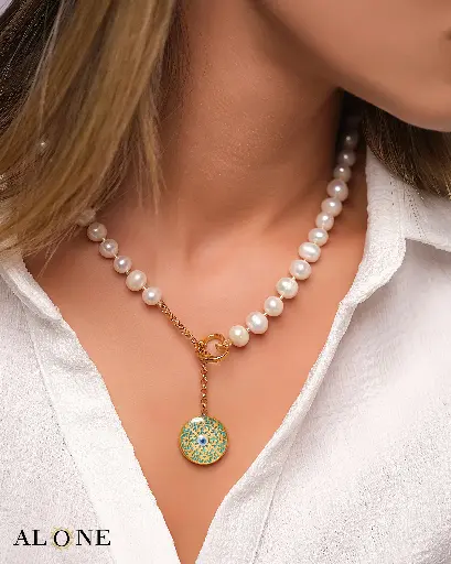 Amara Pearl Necklace 