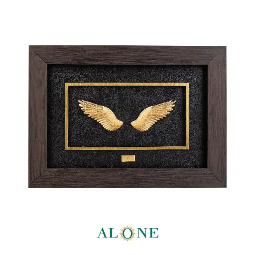 [P01000248005A] Wings Gold Artwork